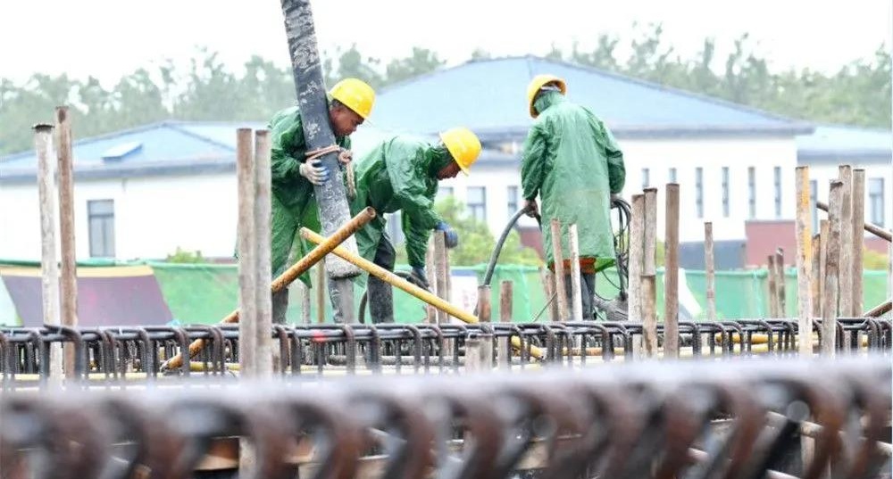 假日里的堅守，宿遷交通集團重點項目建設忙